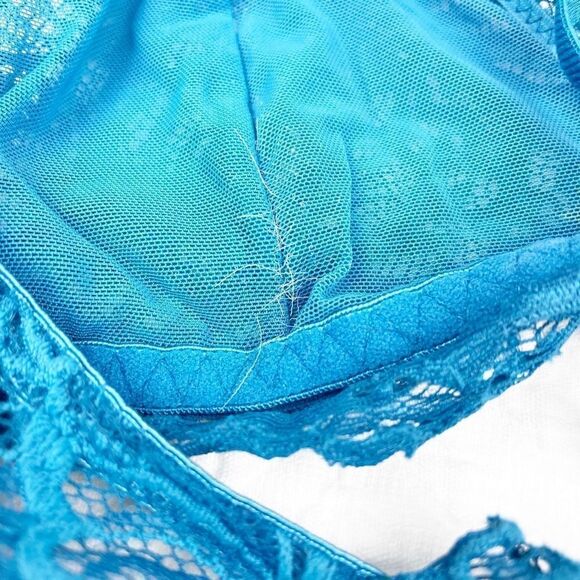 BUY 1 GET 1 FREE bright blue bralette xs - Picture 7 of 8
